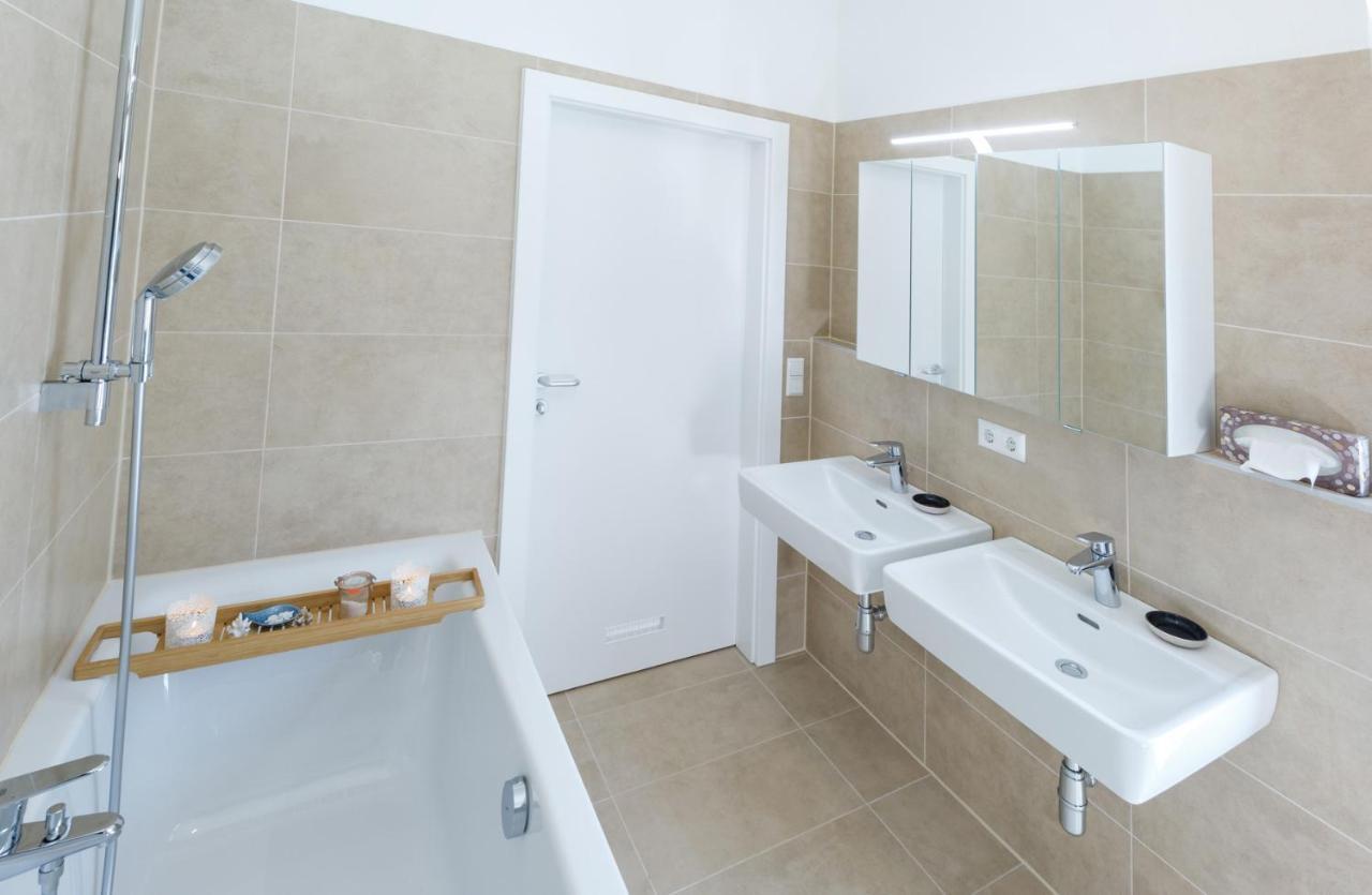 Ferienwohnung Narzisse - City Appartement Im Kurpark Bad Aussee Zewnętrze zdjęcie
